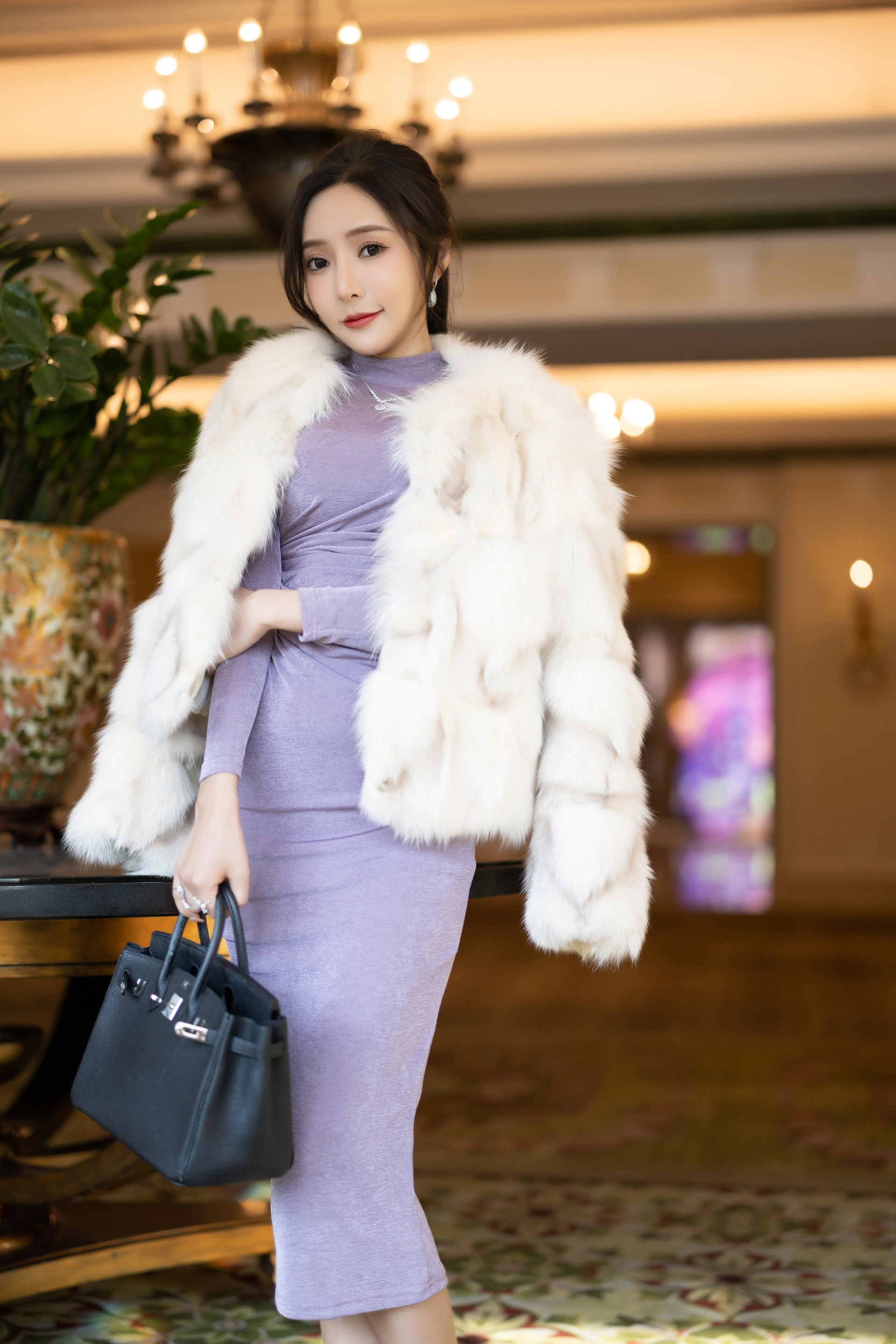 王馨瑶Yanni – NO.009 内购无水印 皮草紫色裙子 3
