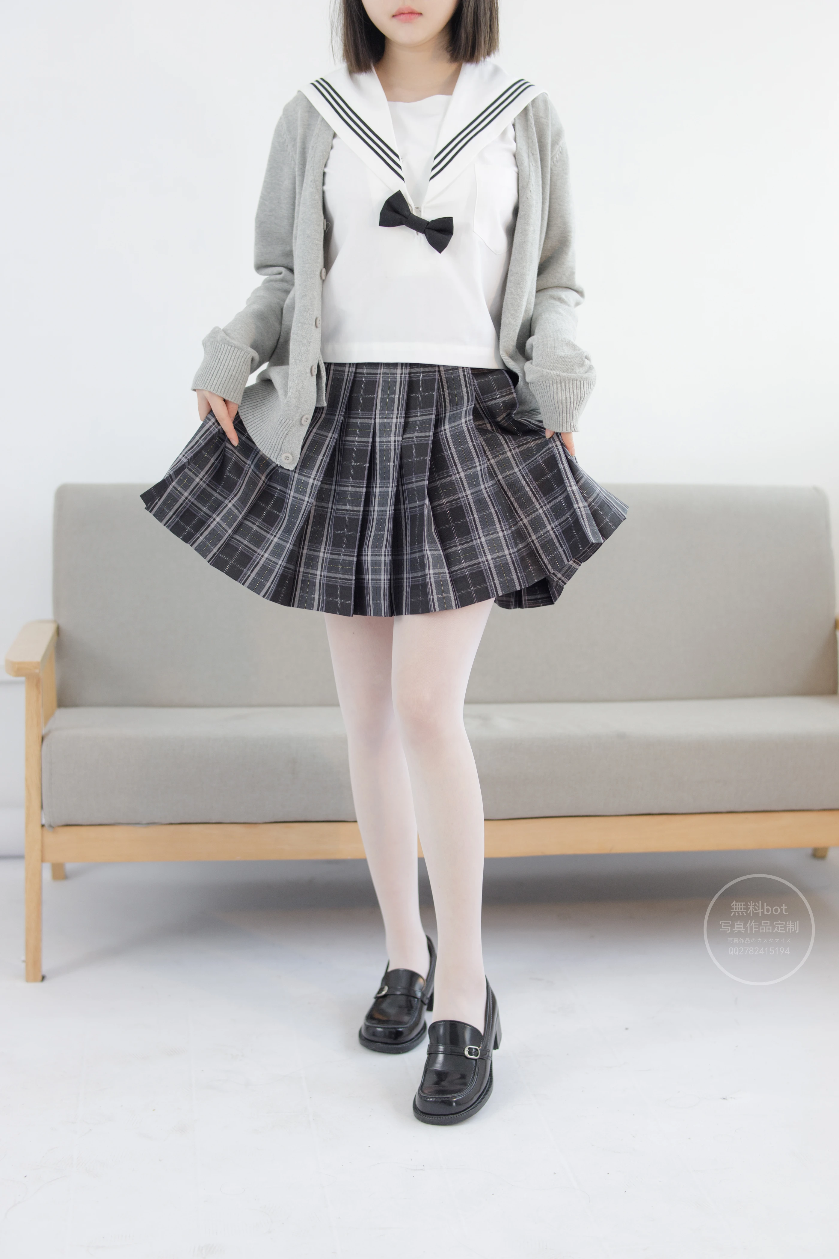 森萝财团 有料 NO.028 匿名 美少女的白丝JK制服 [101P] 2